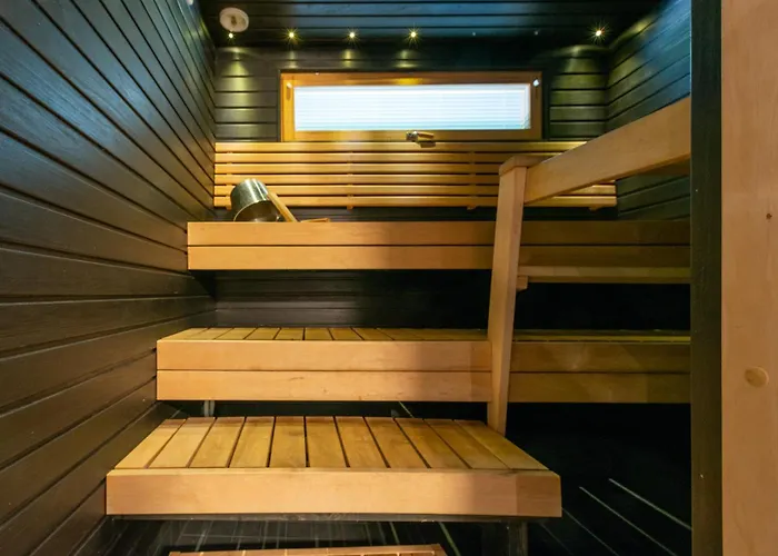 Kotokuusi 2 - Monipuoliset Ulkoilumahdollisuudet, Sisaeltaeae Siivouksen 아파트 *